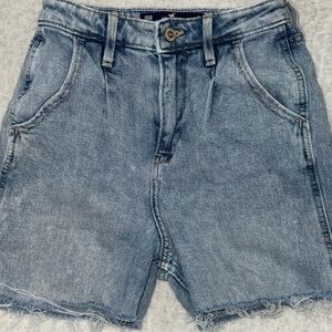 Hollister Light Blue High-Rise Mom Jeans